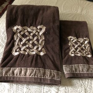 Decorative Bath Towels